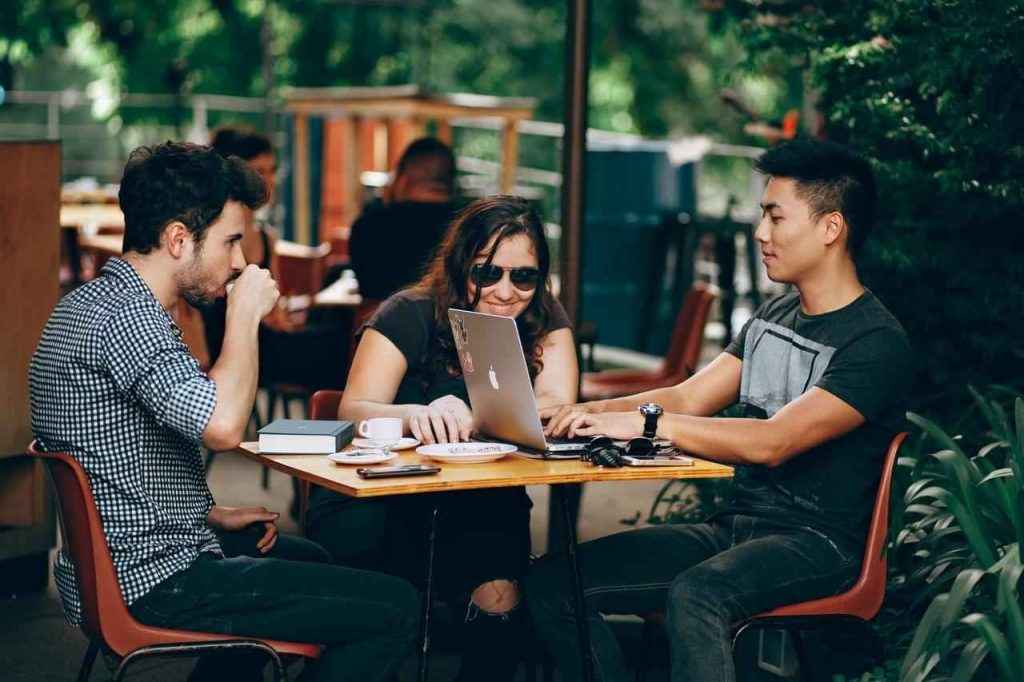 People sitting in a cafe